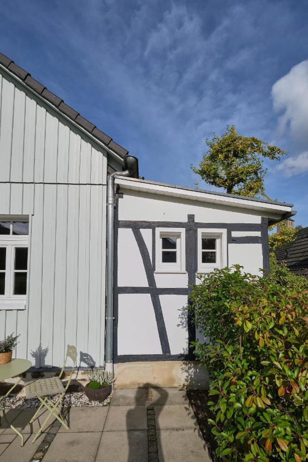 Ferienwohnung Im Fachwerkhof 'Haus In Bewegung' Seelscheid Exterior photo