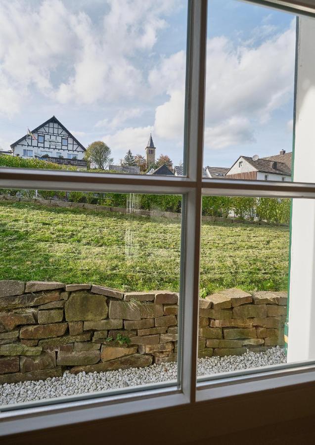 Ferienwohnung Im Fachwerkhof 'Haus In Bewegung' Seelscheid Exterior photo